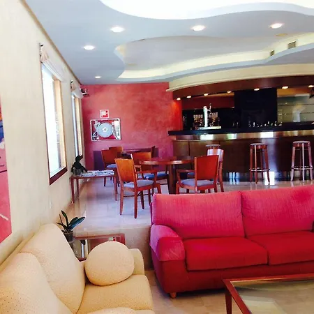 מלון Restaurant Bon Retorn פיגוארז